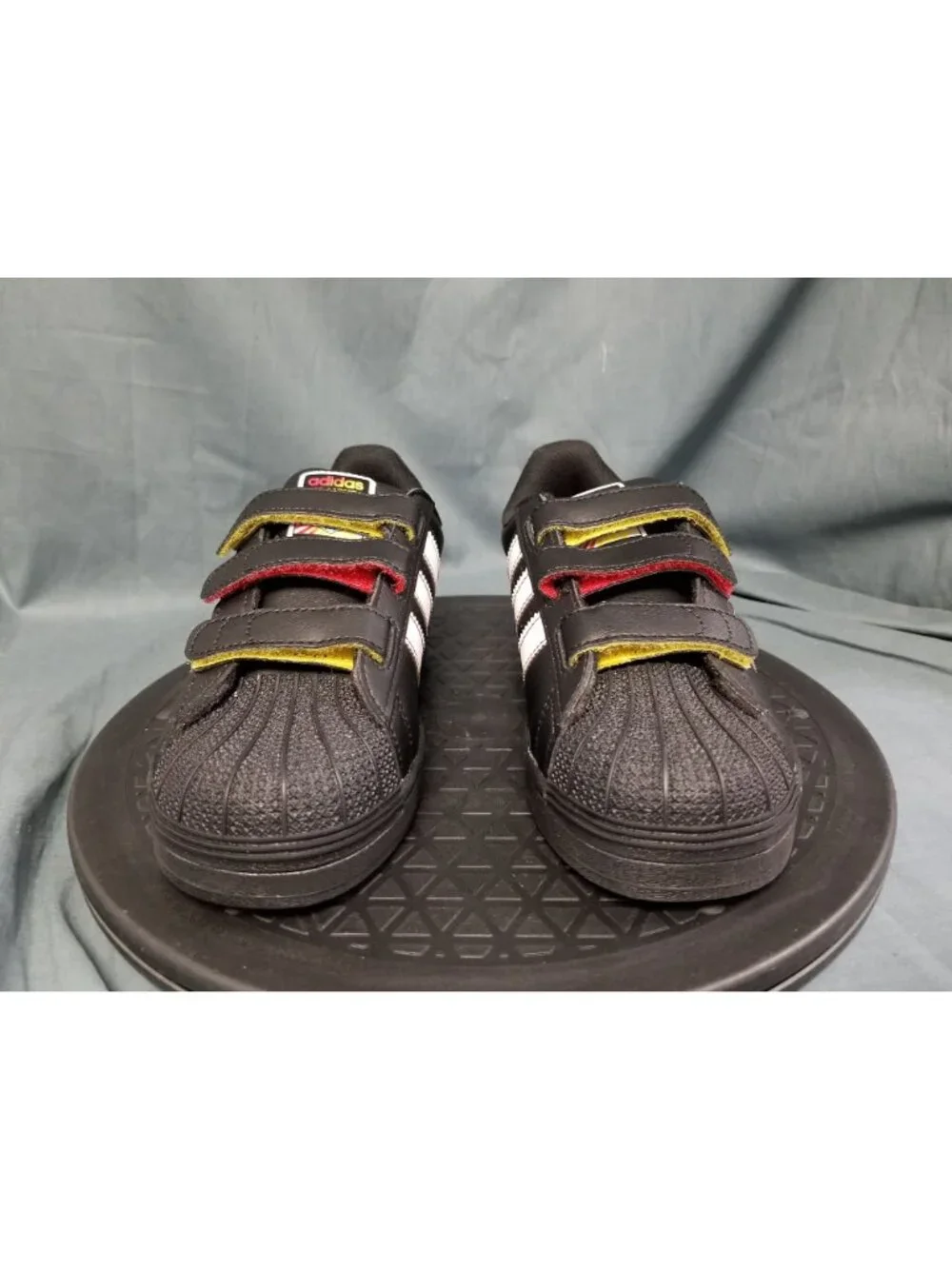 Adidas Superstar (PS) LED Lights Disney Mickey Mouse Kids Size 2.5 NEW NO BOX!